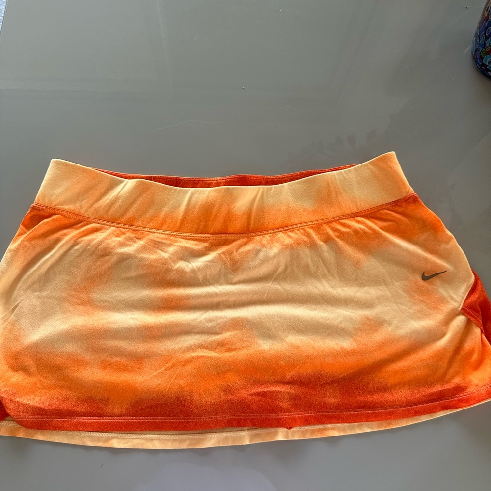 NIKE women’s skirt
